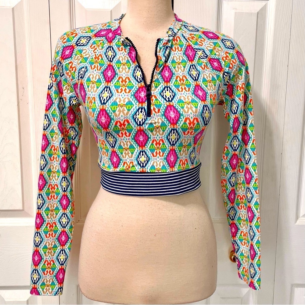 Colorful Patterned Women's Long sleeve Cropped Swim Top